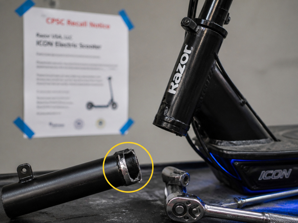 Razor Icon scooter downtube separation due to weld failure recall